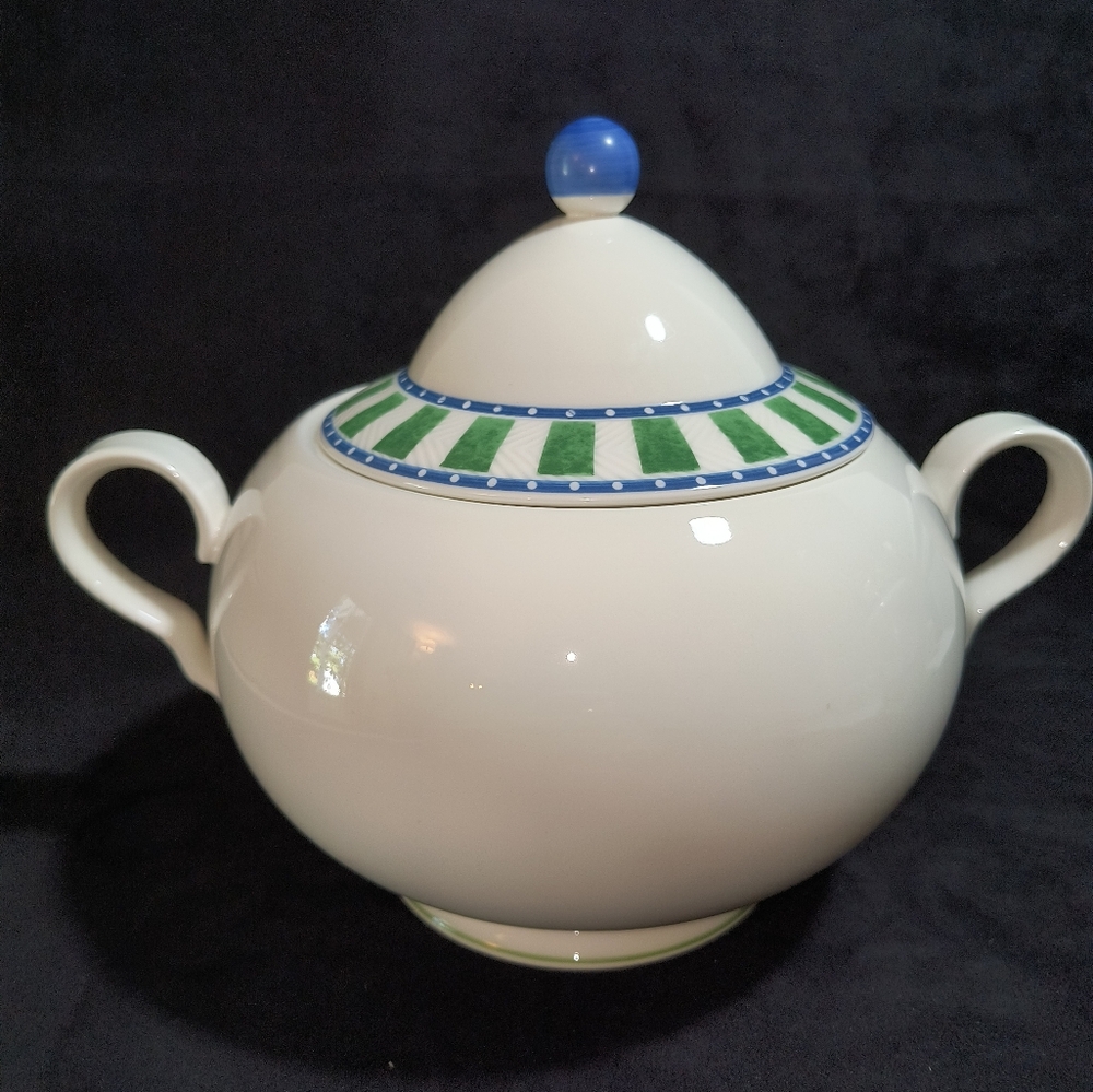 Villeroy & Boch Cream Tureen with Blue and Green Details